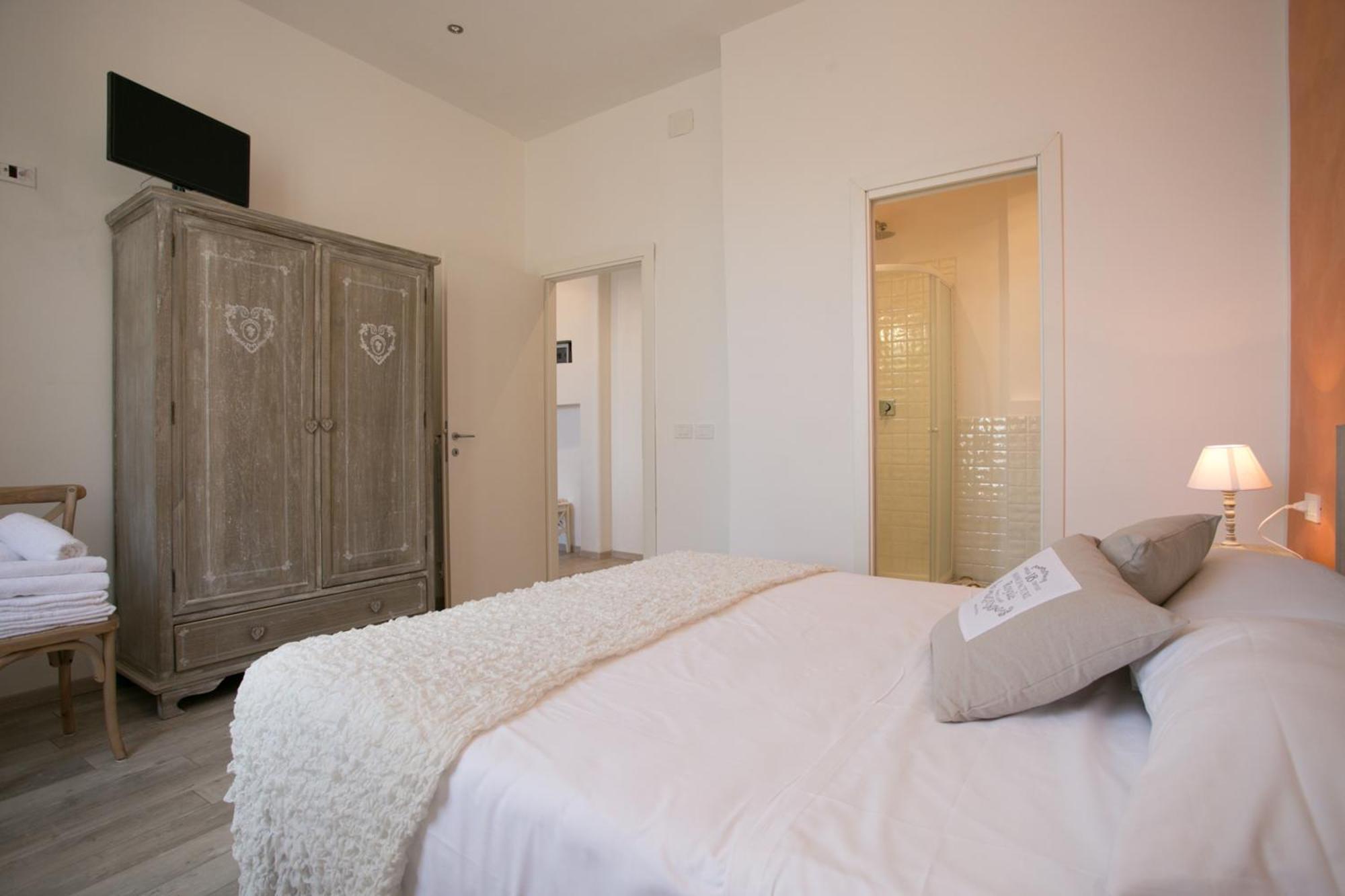 Colosseo And - City Centre Apartment *