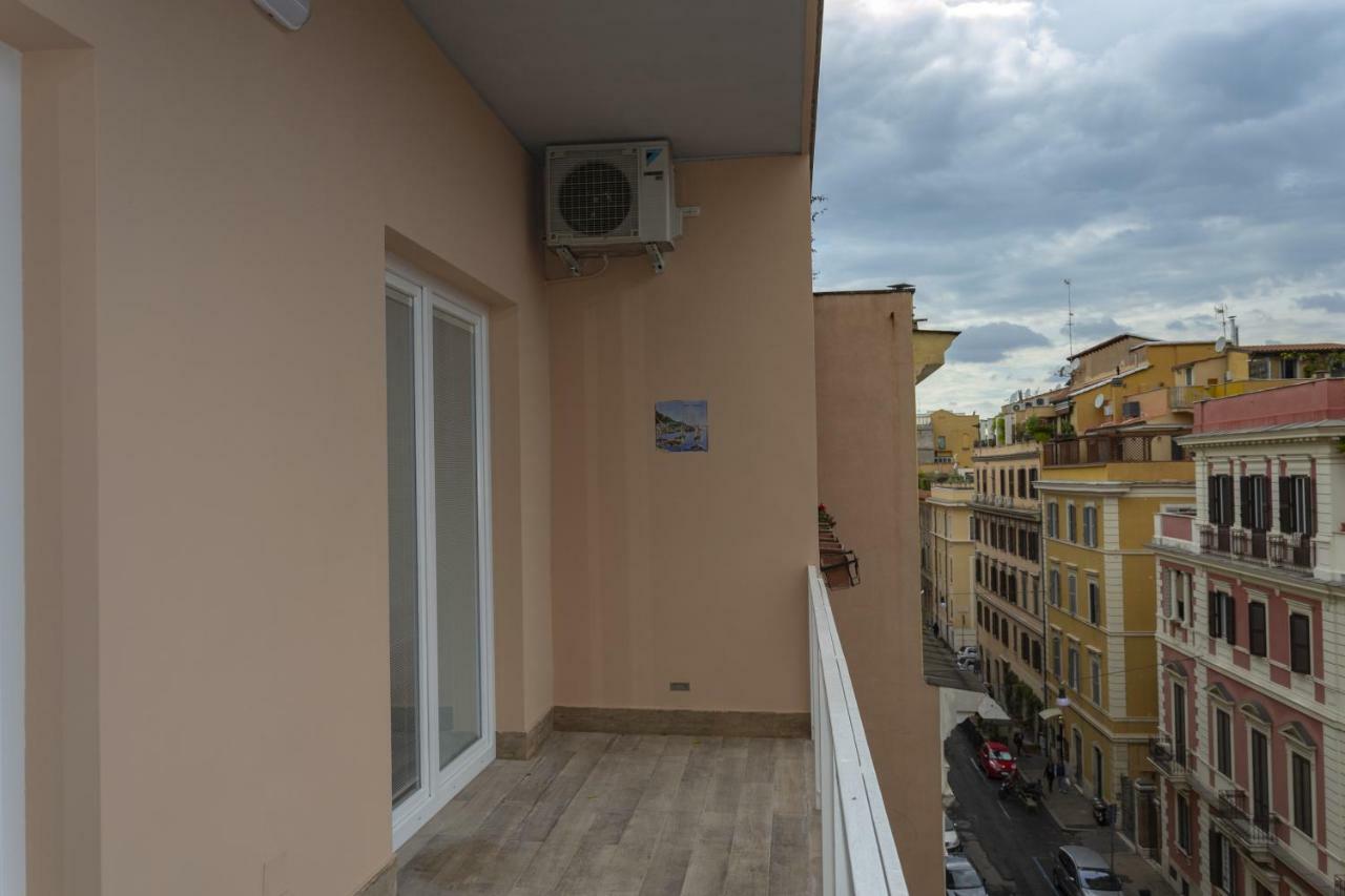 Colosseo And - City Centre Apartment *